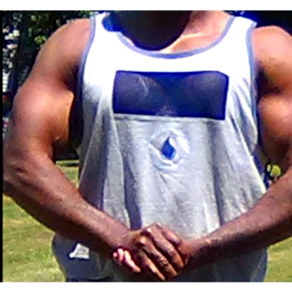 Gray tank top